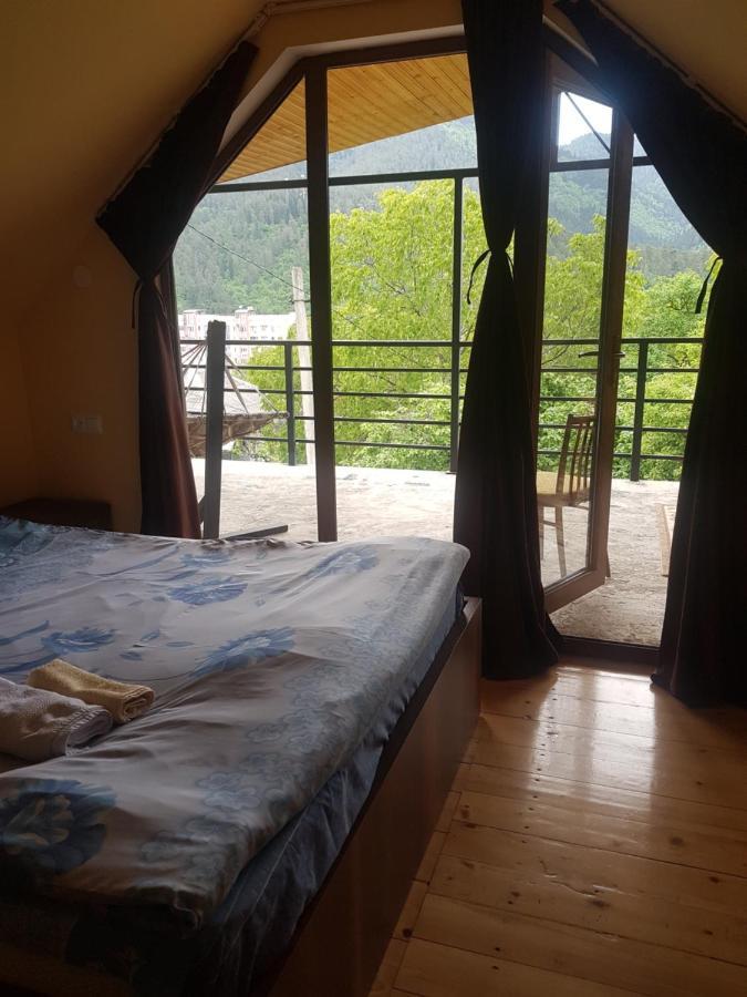 Guest House Sando Borjomi Eksteriør billede